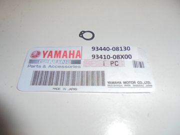 93440-08130-00 / 93410-08X00 Circlip buiten Yamaha TZ modellen