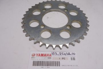 183-25438-10 Sprocket rear 38T (428) Yam.AS1-3 / RD125 and TA125 racing