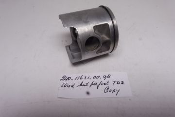 240-11631-00-98 Piston (Copy) with ring TD2 250cc racing used (we have modify the bottom side) see picture 