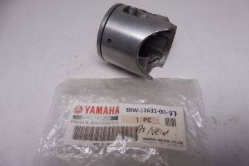 39W-11631-00-97 Piston Yam.TZ250 '84 about used but perfect